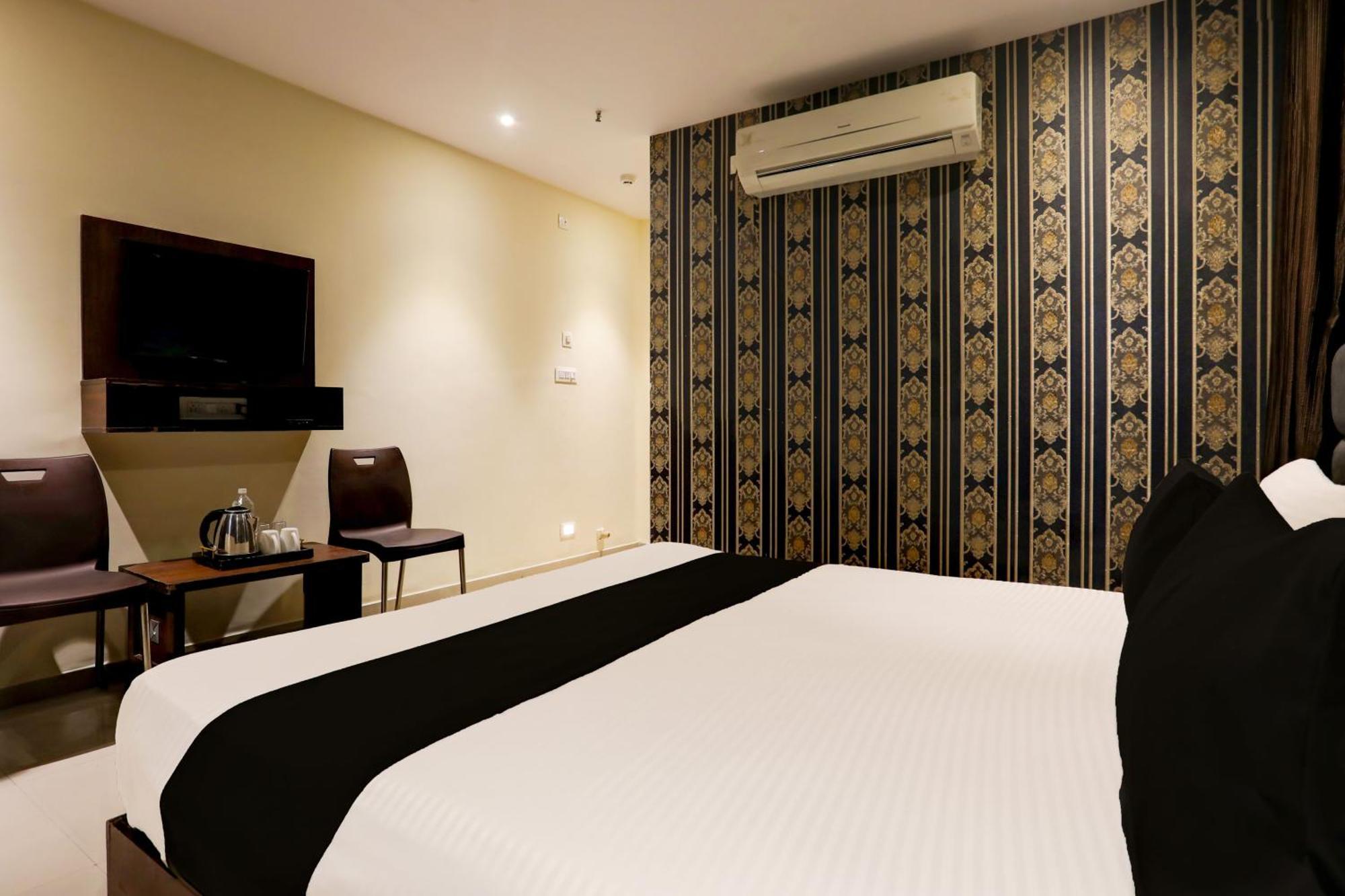 Hotel O Sunrise Cave Bhatha Luaran gambar